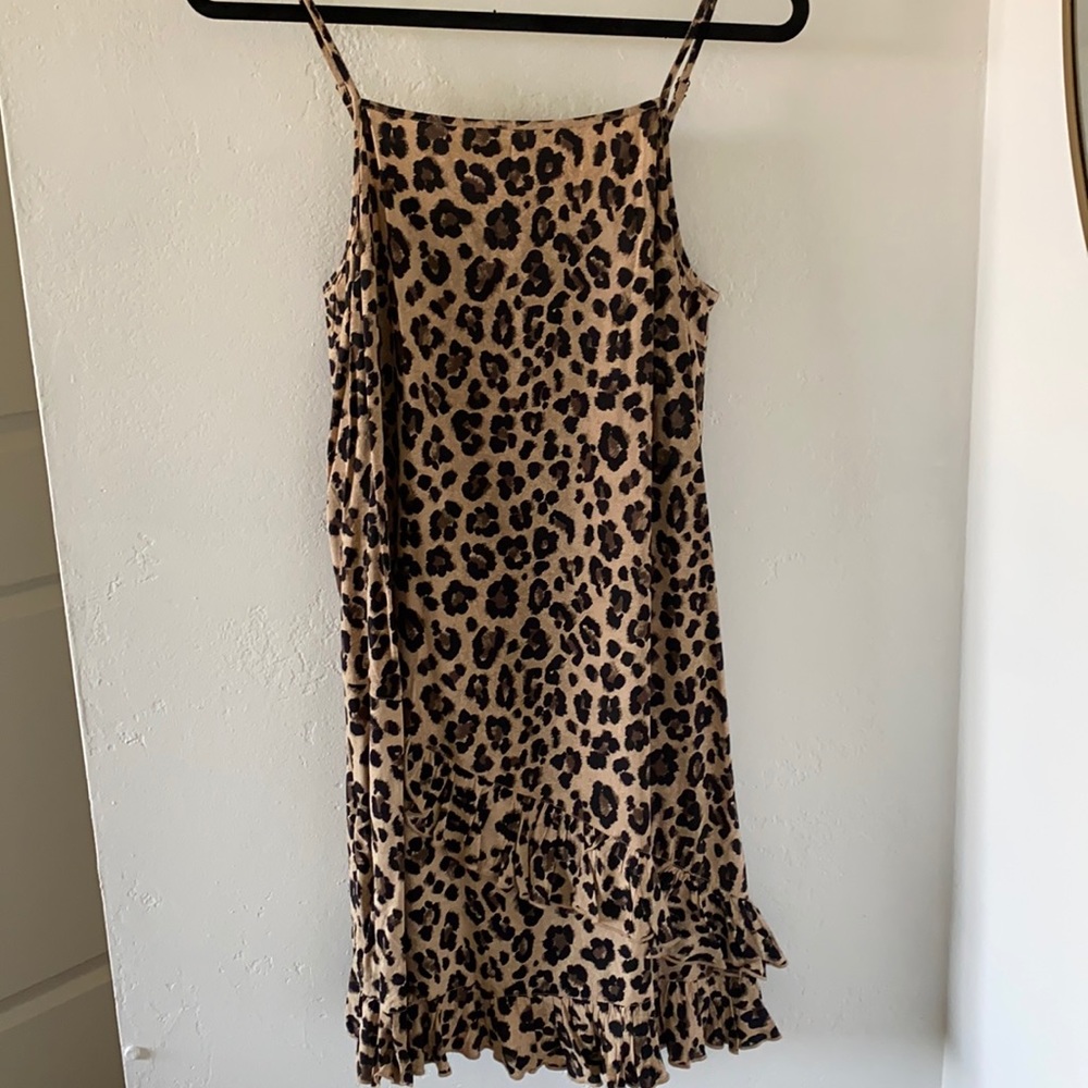 Leopard print casual dress